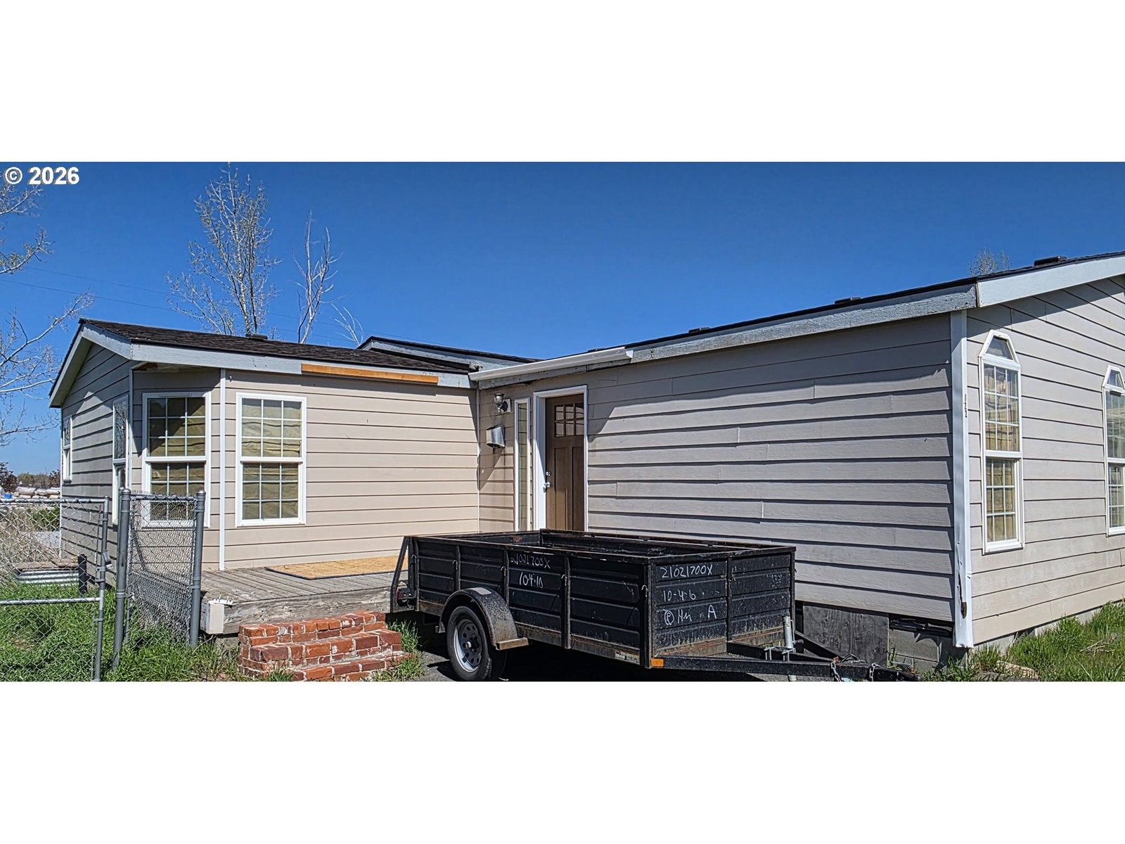 Listing photo 1 of 6