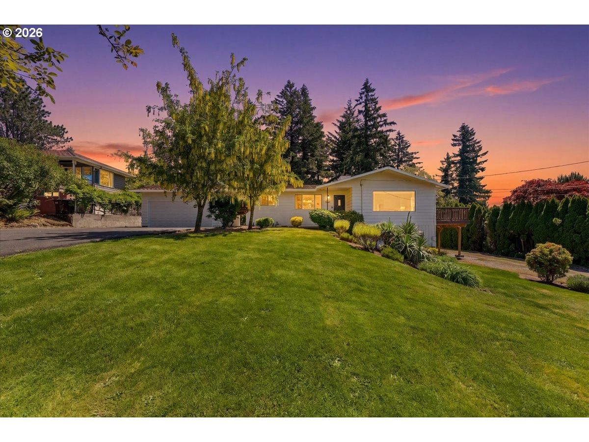 10100 SE WALNUT DR