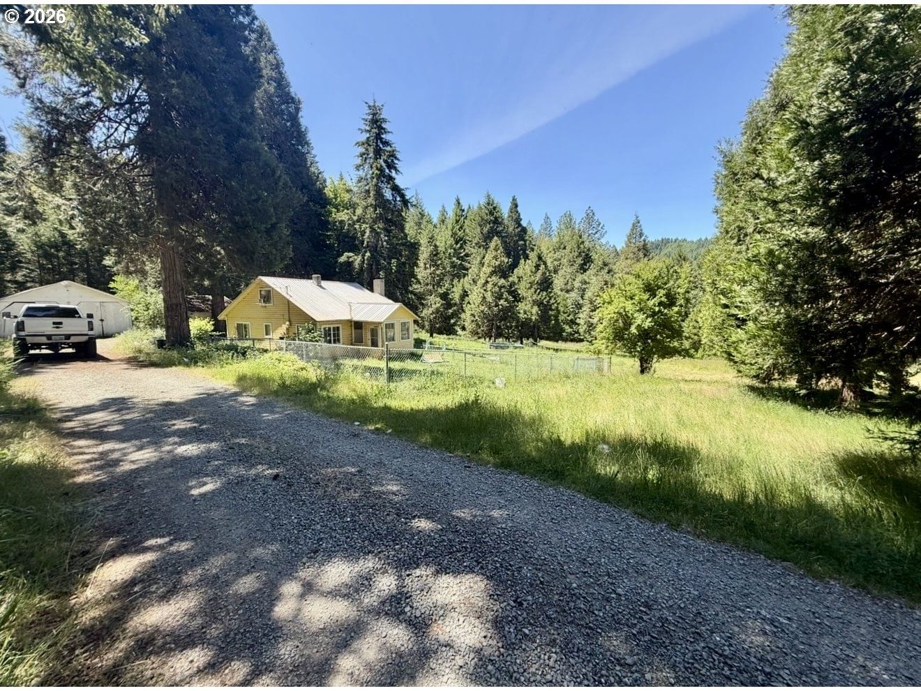 Listing photo 1 of 6