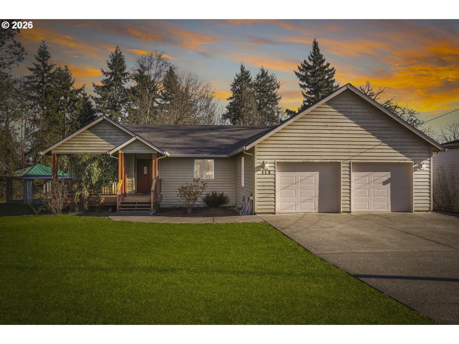 Primary listing photo, 112 WHITE WAY, St Helens, OR, 97051