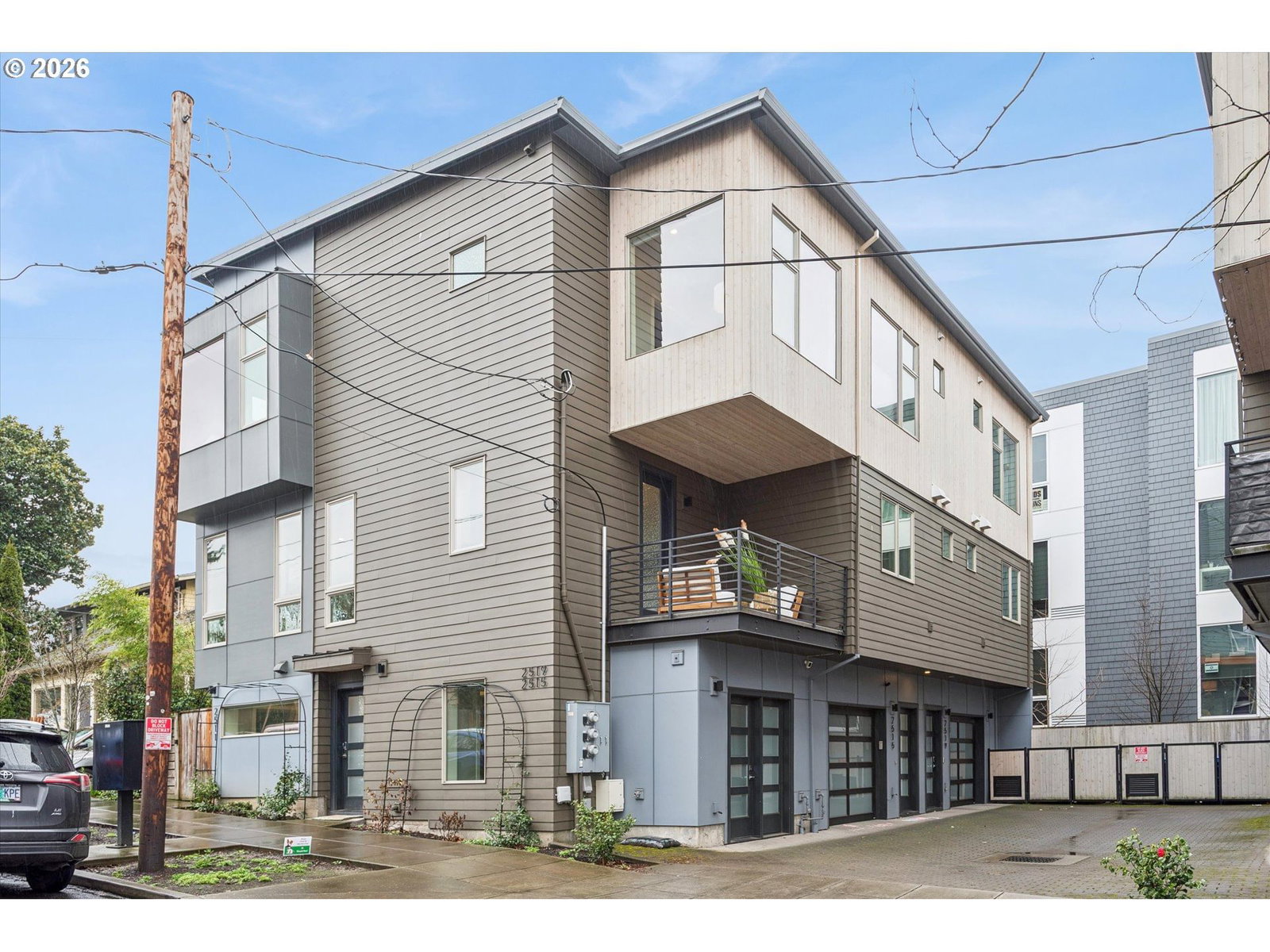 Primary listing photo, 2511 SE 29TH AVE, Portland, OR, 97202