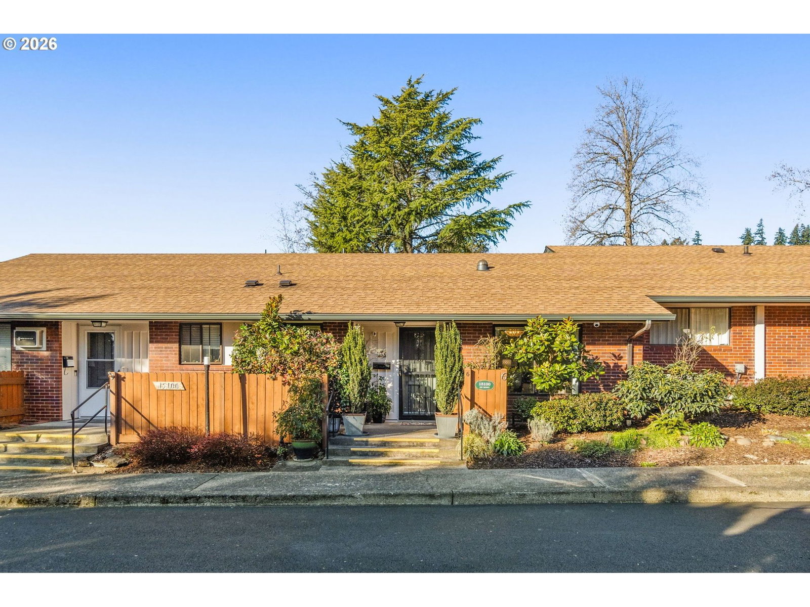 Listing photo 1 of 1