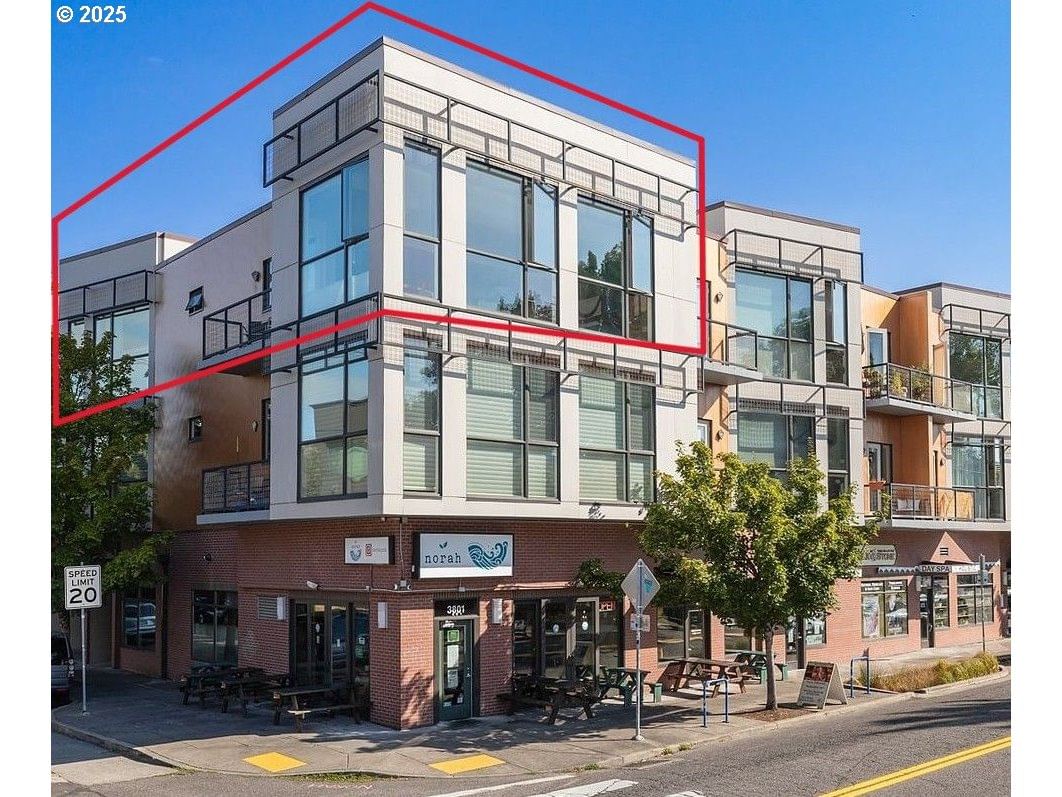 838 SE 38TH AVE #307
