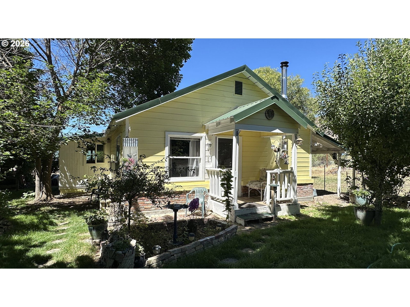 Listing photo 1 of 6