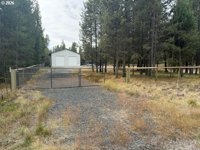 Listing photo 1 of 6