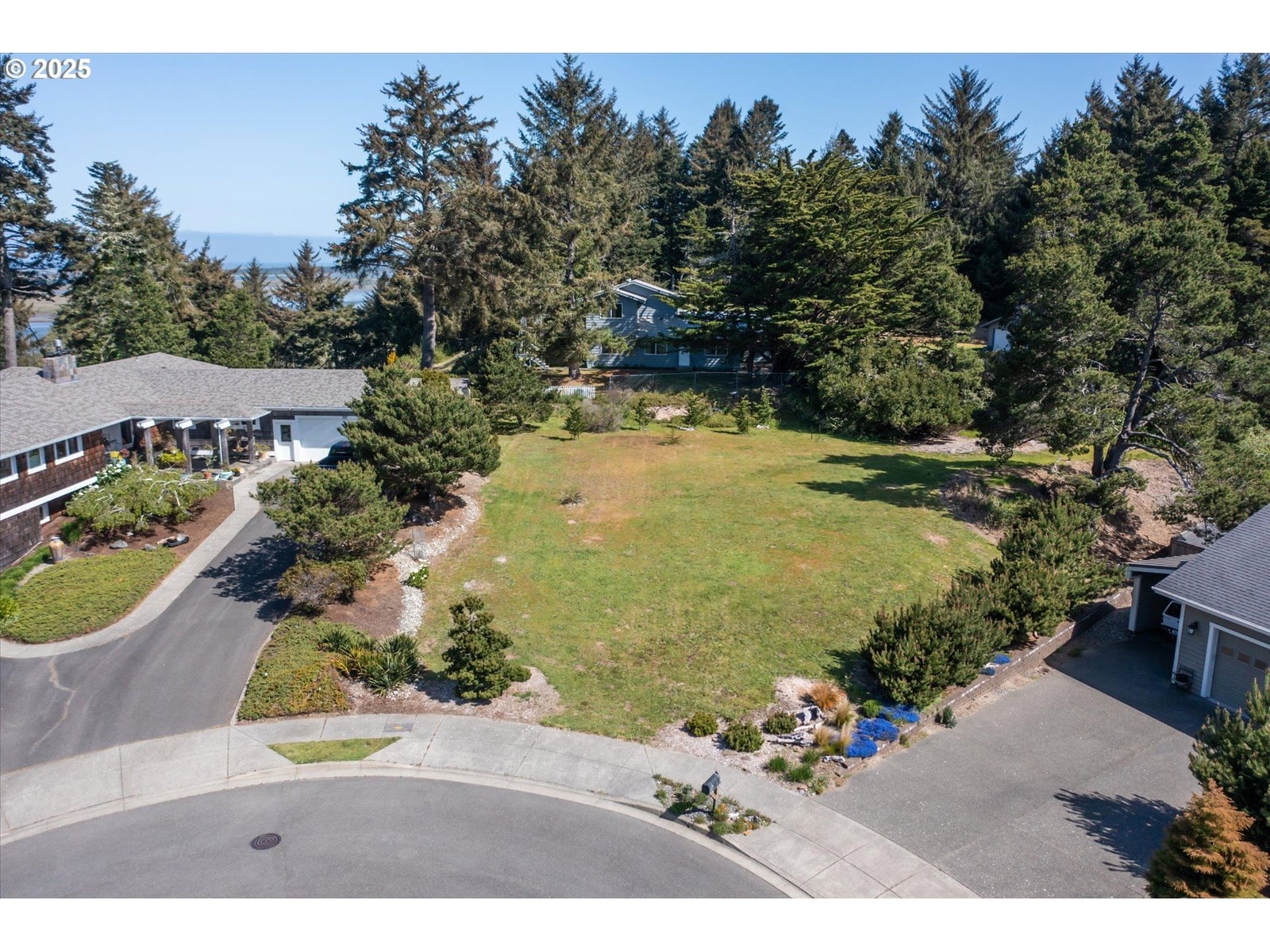 Primary listing photo, 576 Klamath AVE NE #1101, Bandon, OR, 97411
