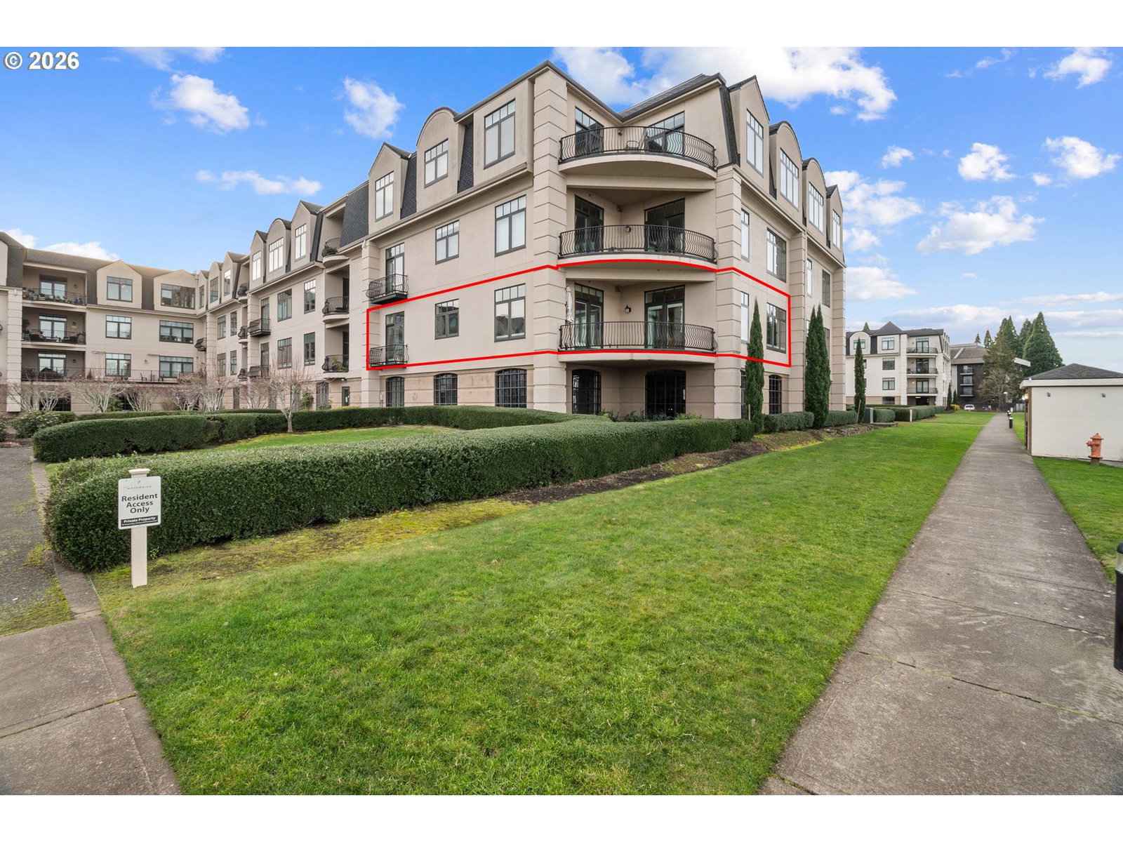 707 N HAYDEN ISLAND DR #215