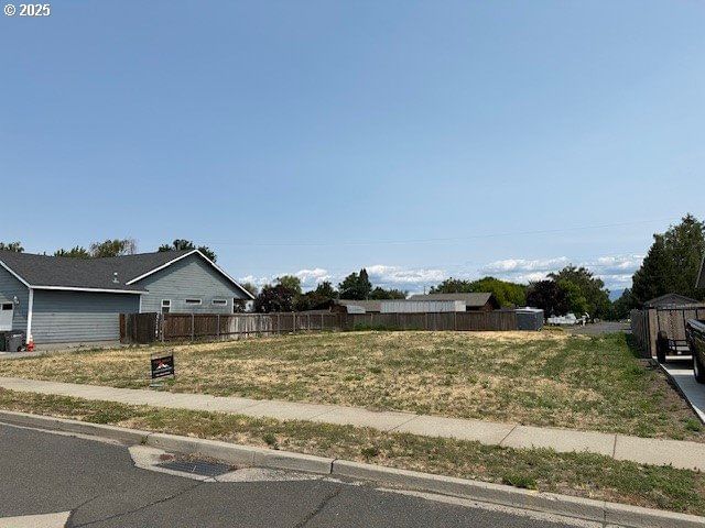 Listing photo 1 of 1