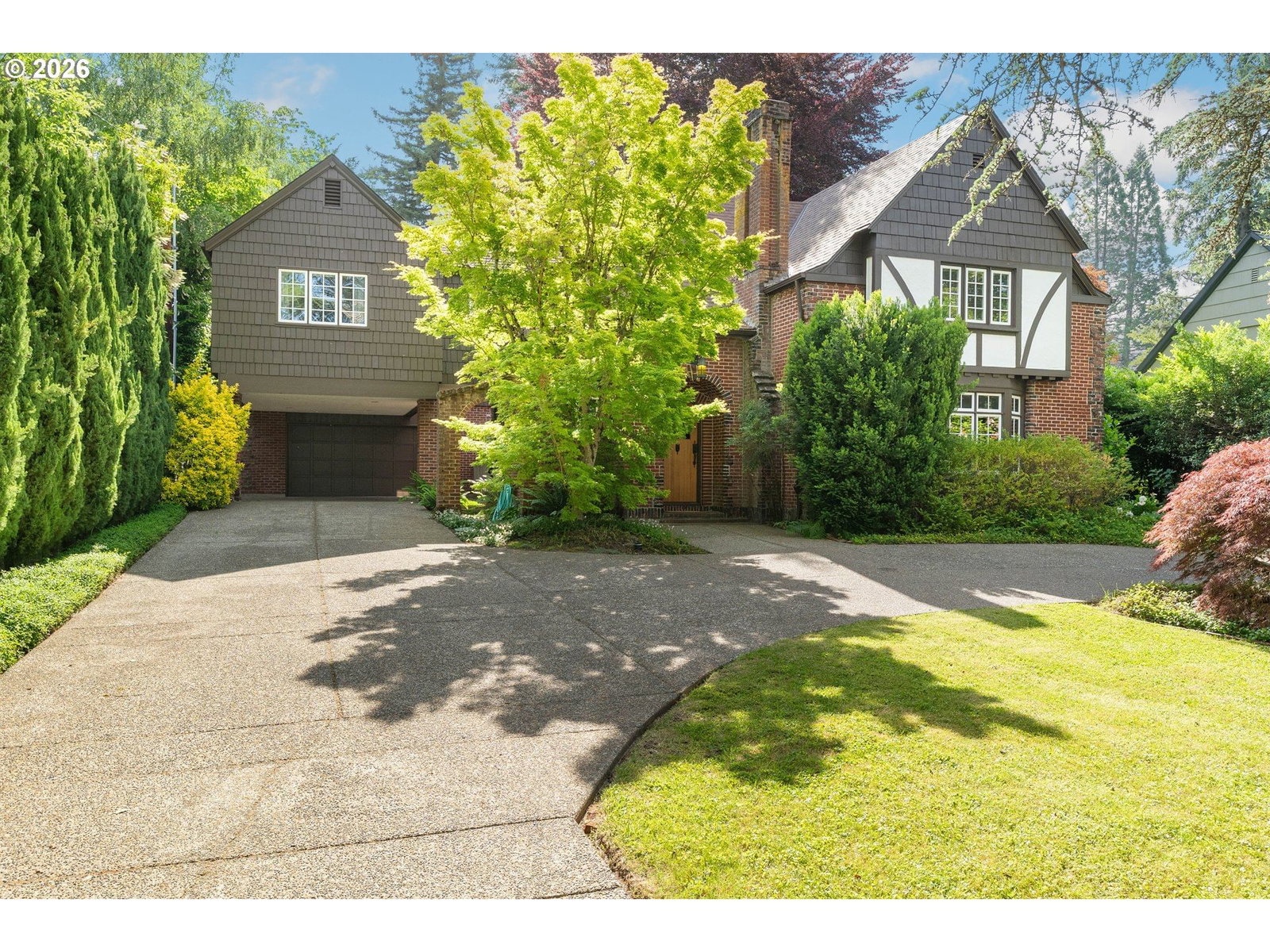 4500 SW LAURELWOOD AVE