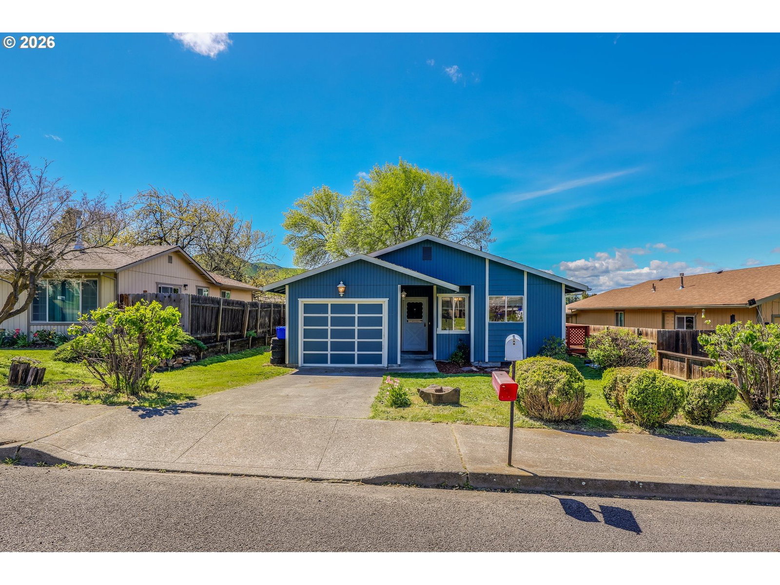 Primary listing photo, 633 SHERMAN DR, The Dalles, OR, 97058