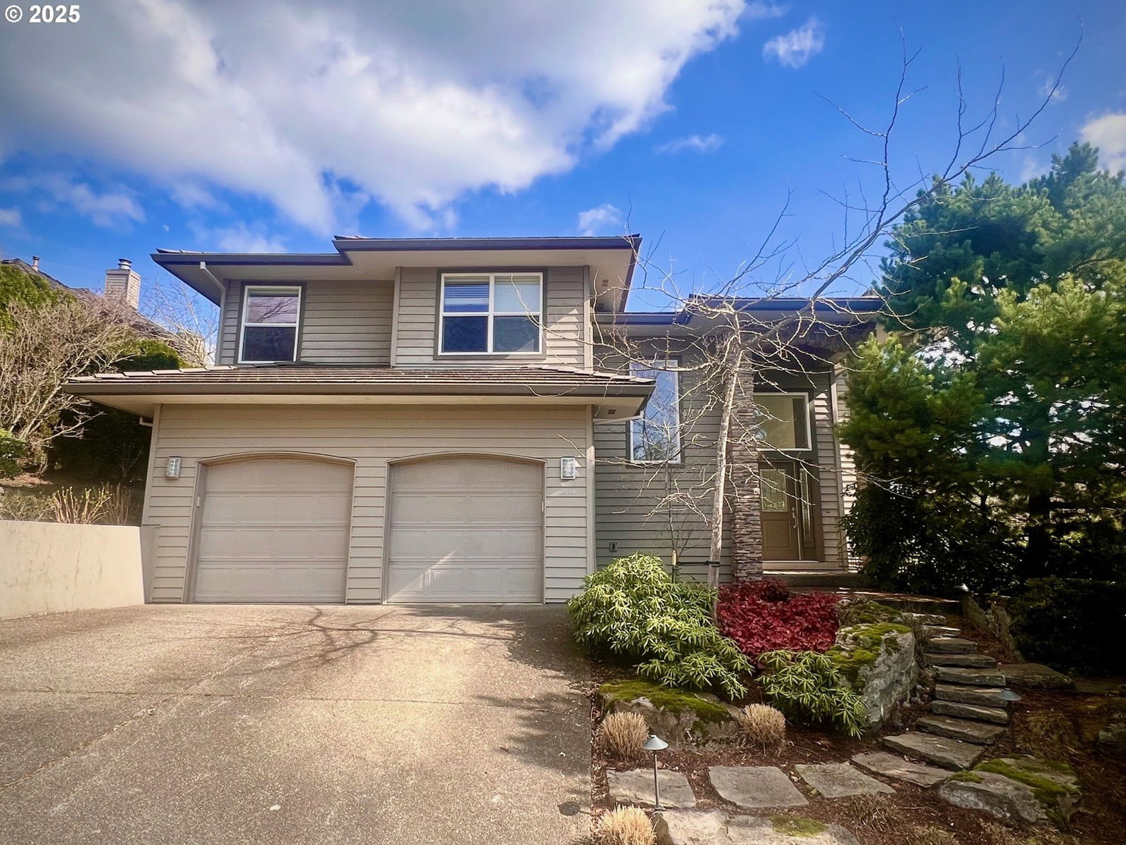 2006 NW NEW HOPE CT