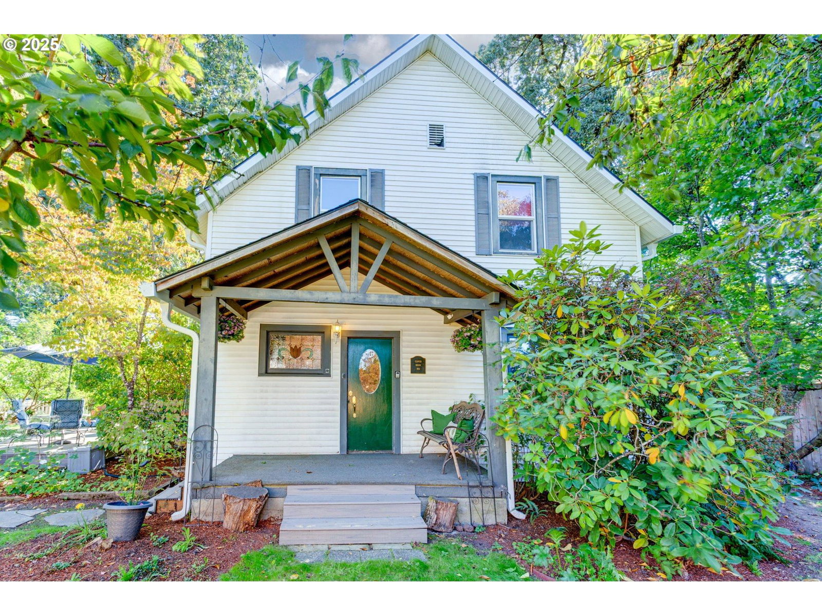 Primary listing photo, 165 SE 33RD AVE, Hillsboro, OR, 97123