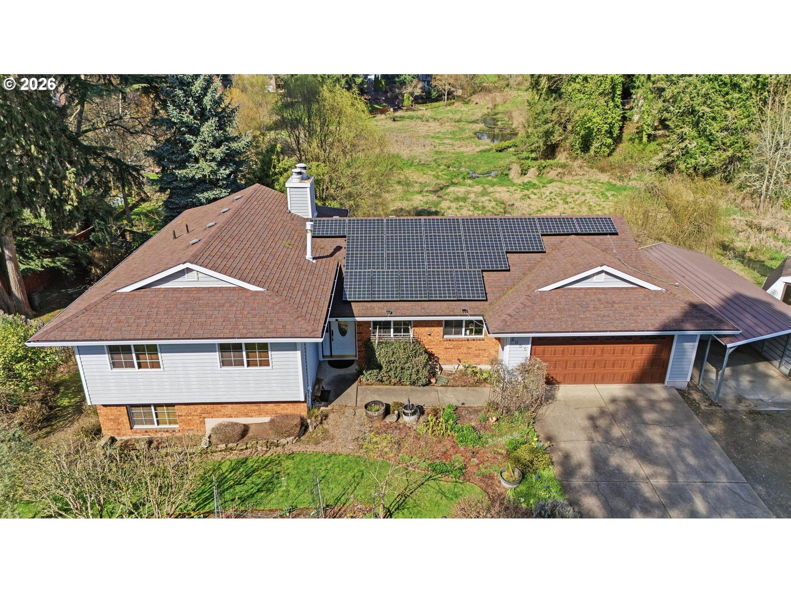 2055 SE OAK CREST DR