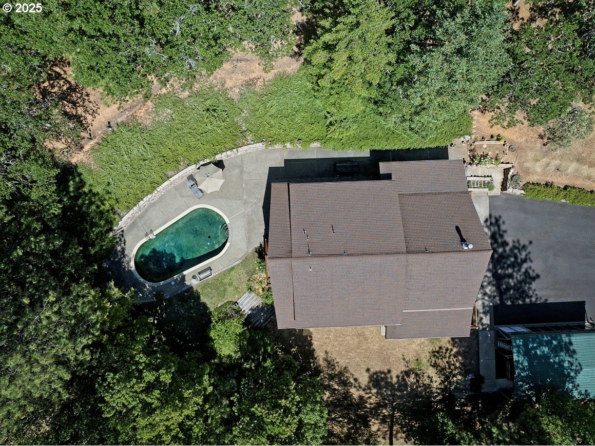 Listing photo 1 of 1