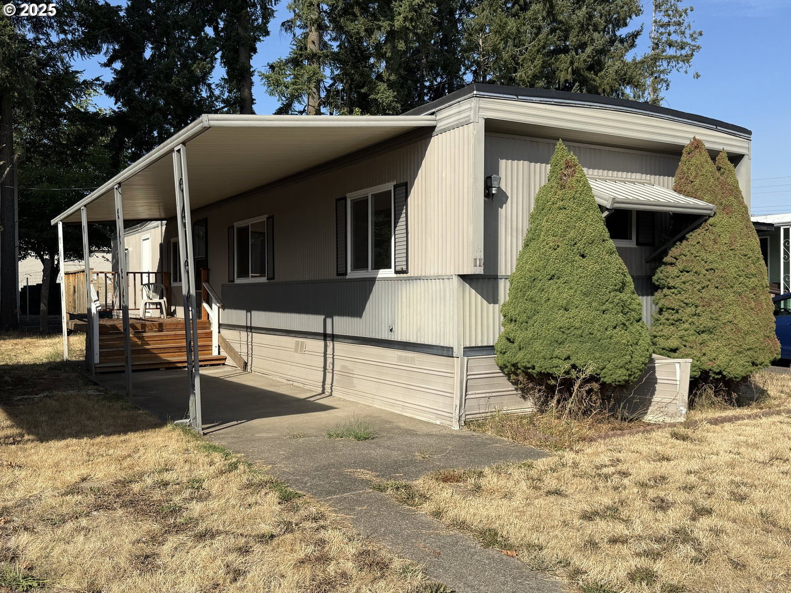 Listing photo 1 of 1
