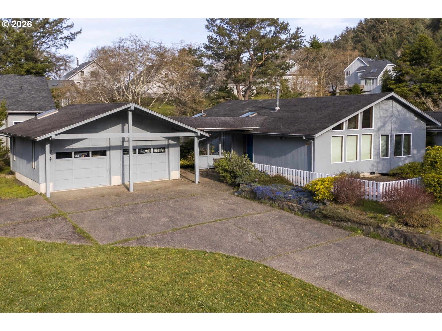 Listing photo 1 of 1