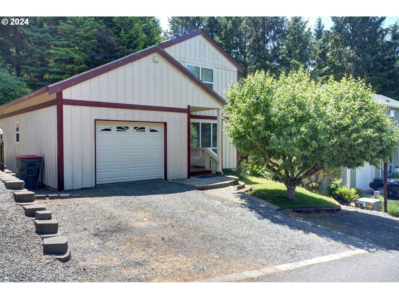 Listing photo 1 of 1