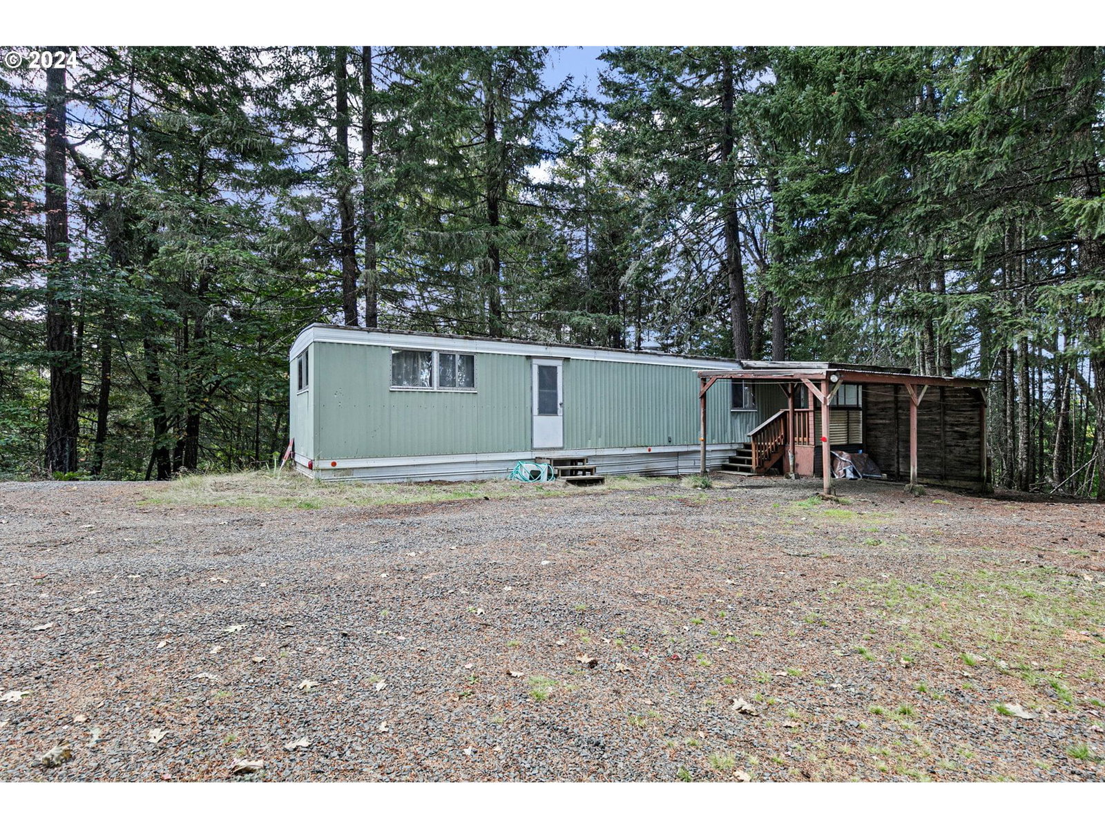 Listing photo 1 of 1