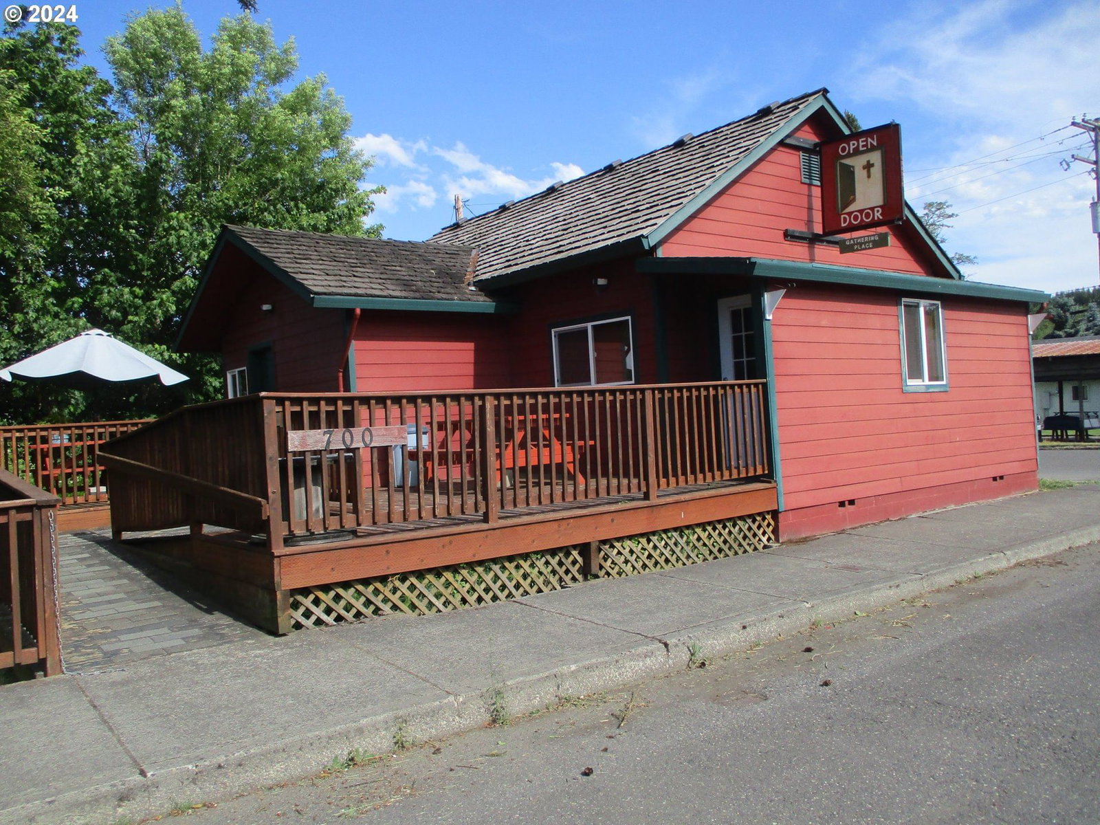 Listing photo 1 of 1