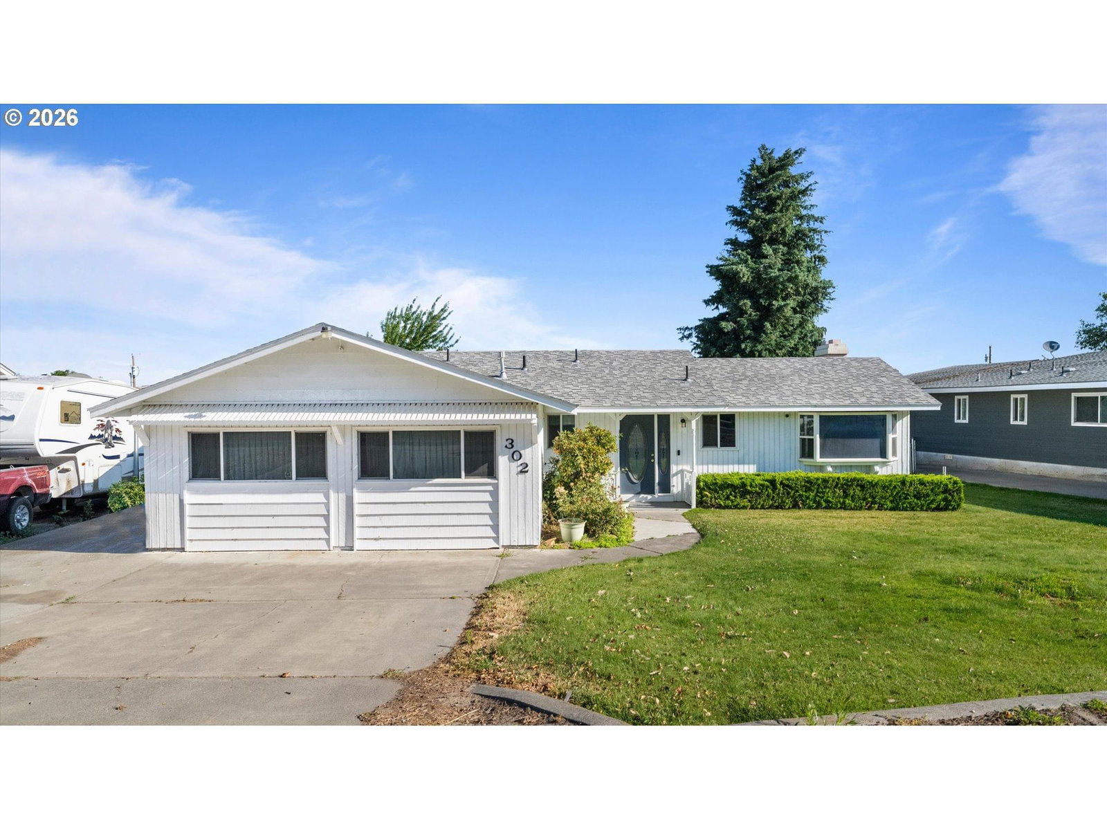 Listing photo 1 of 6