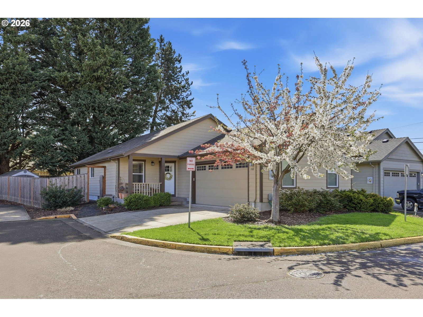 Primary listing photo, 1824 SE 26TH PL, Albany, OR, 97322