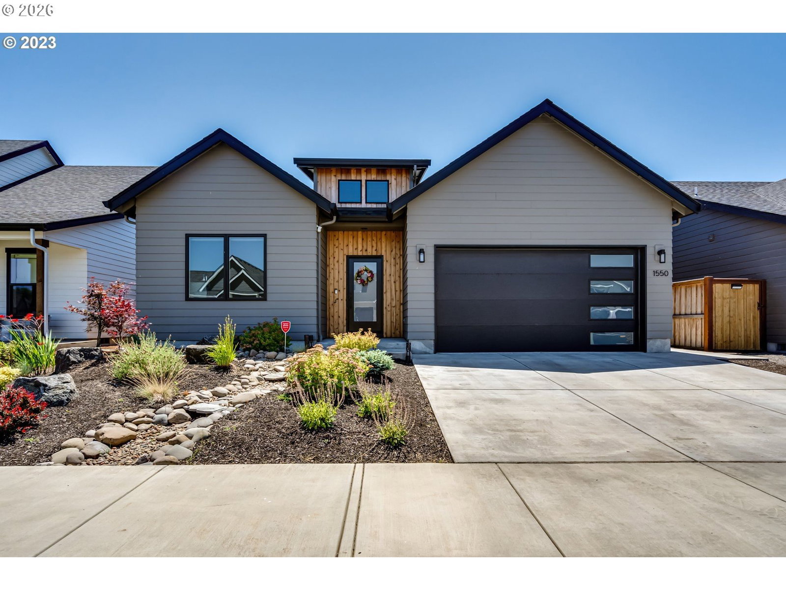 Primary listing photo, 1550 SANTIAM AVE, Eugene, OR, 97408