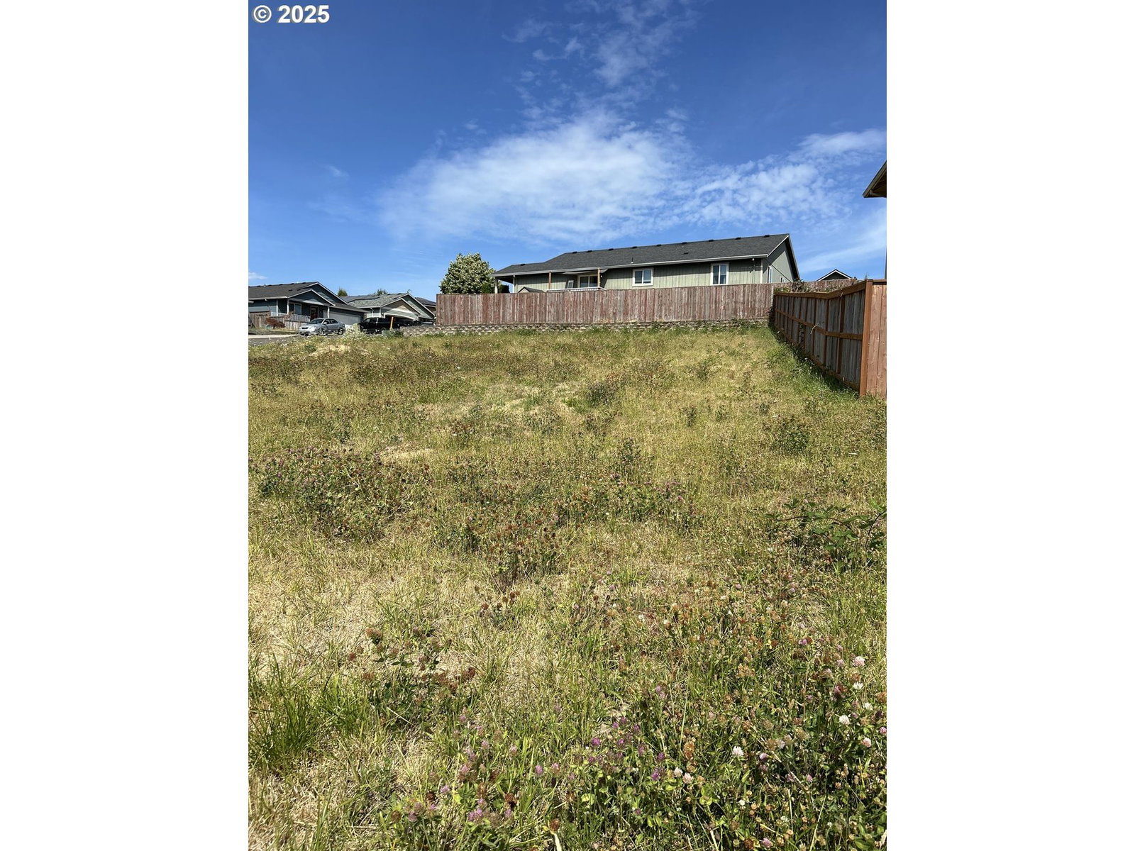 Listing photo 1 of 1