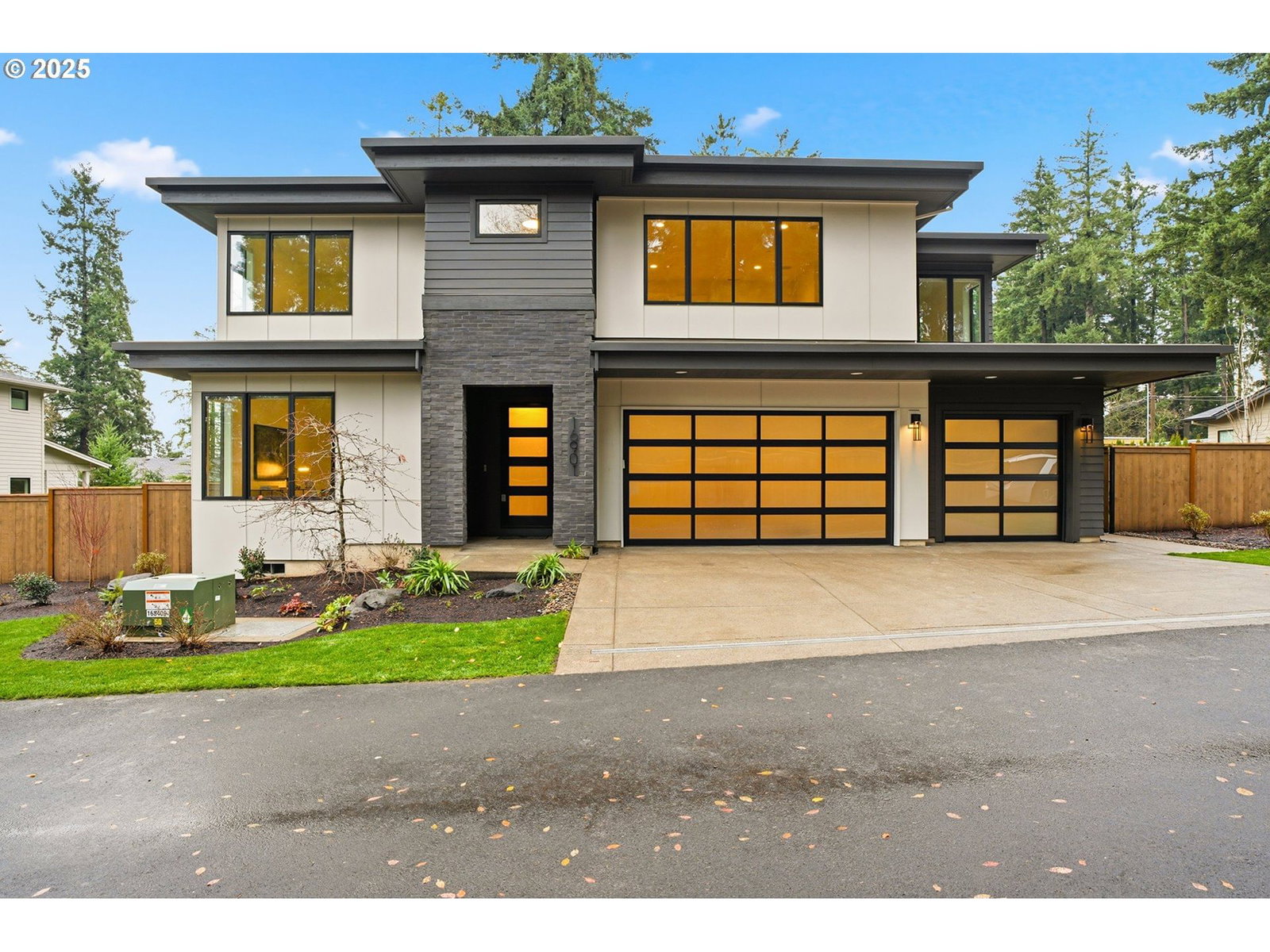 16901 KARA LN