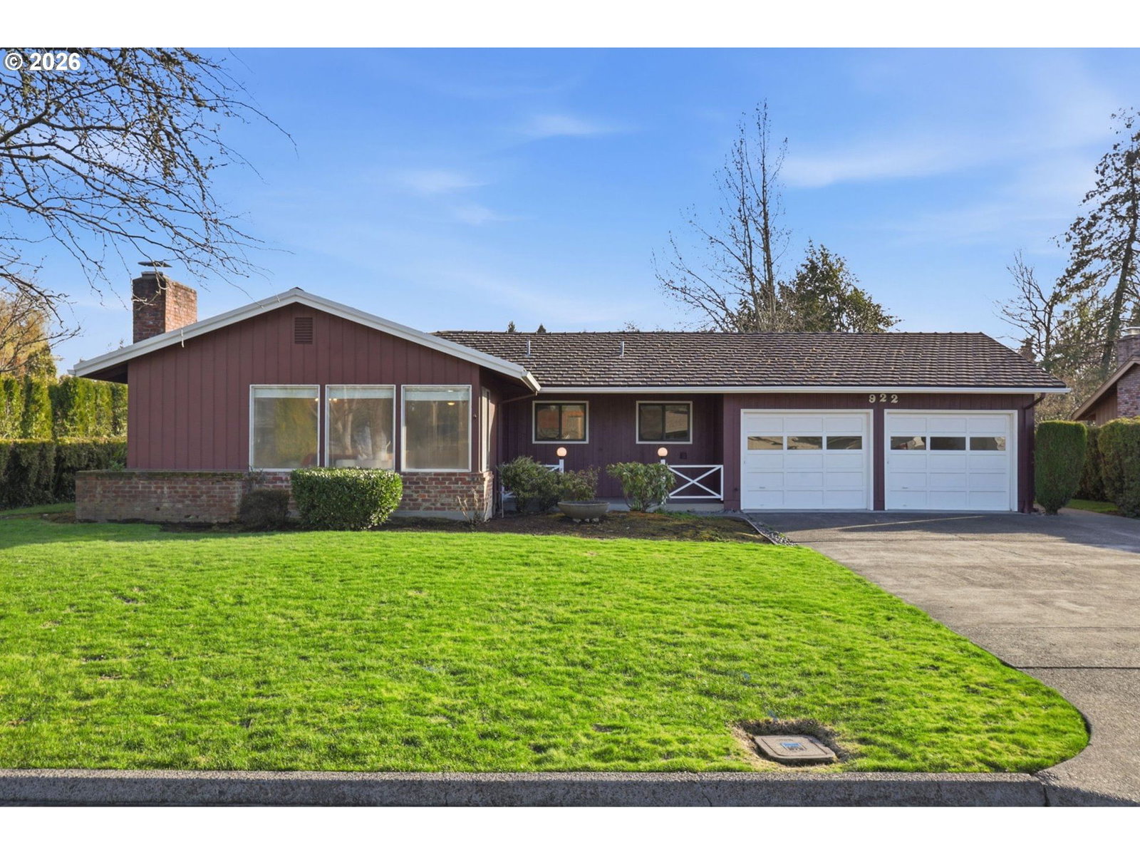 Primary listing photo, 922 NE DONELSON RD, Hillsboro, OR, 97124