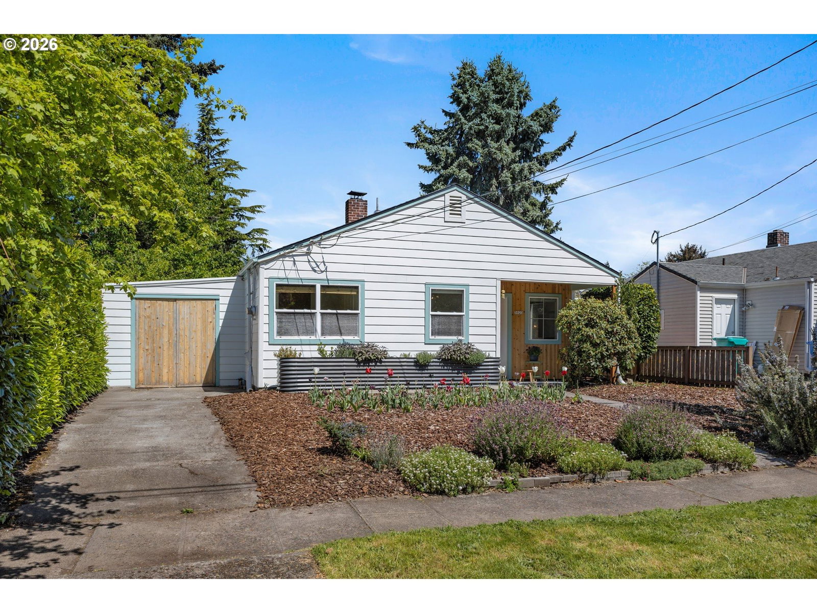 Primary listing photo, 5923 FRANKLIN ST, Portland, OR, 97206