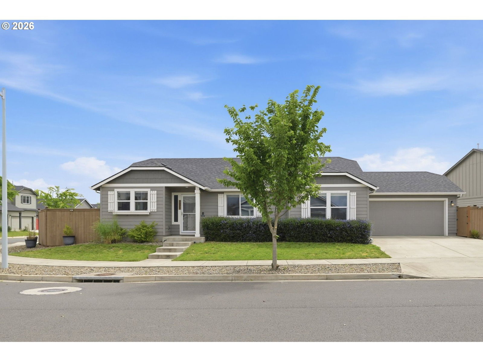 Primary listing photo, 1371 TIRION AVE, Eugene, OR, 97404