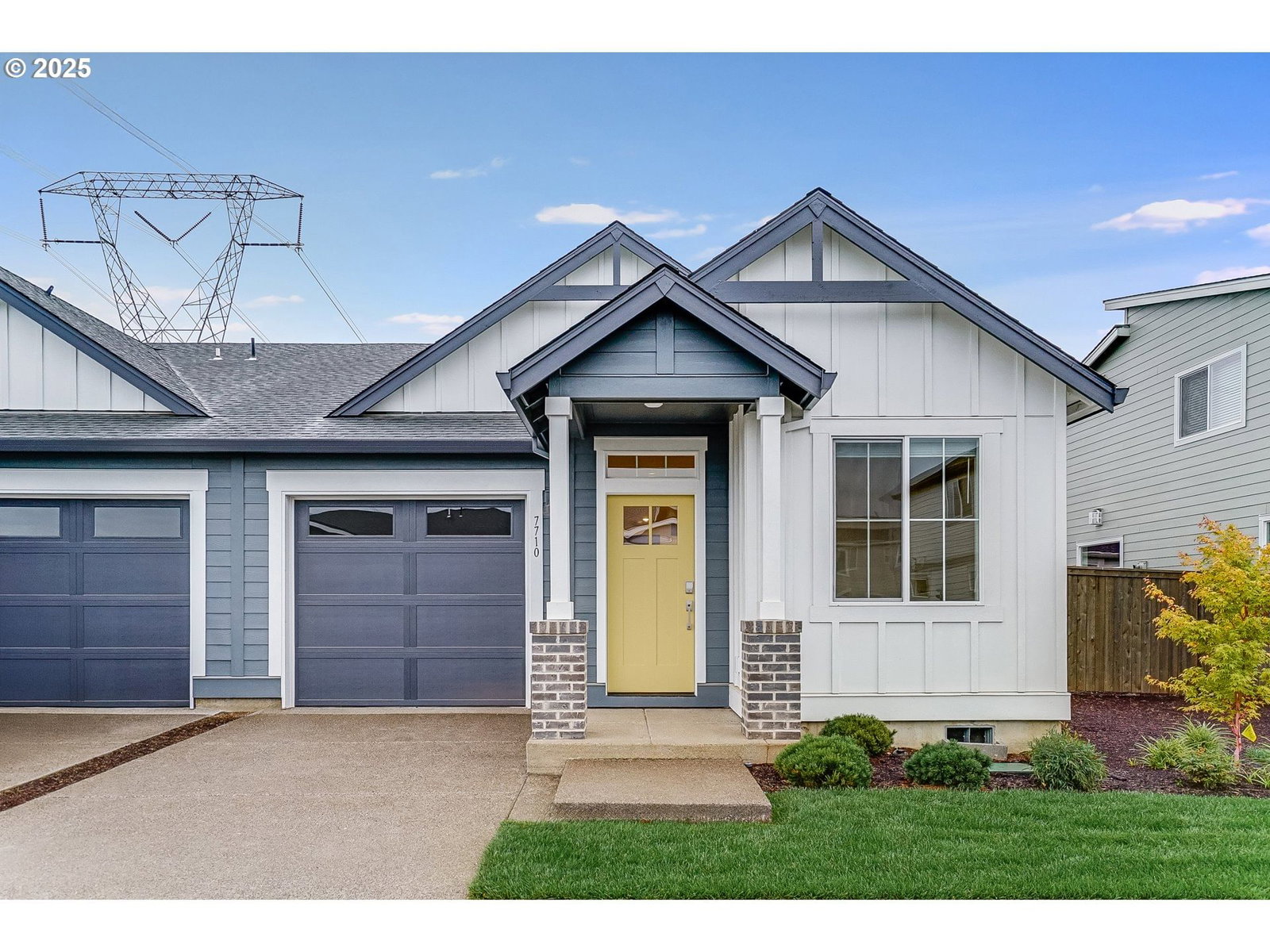 Primary listing photo, 7710 SE CONTOUR LN, Hillsboro, OR, 97123