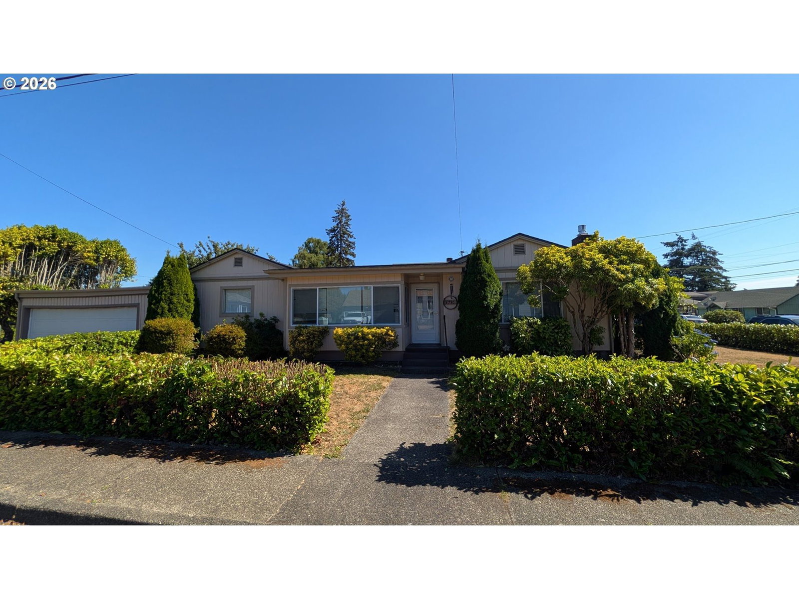 Listing photo 1 of 1