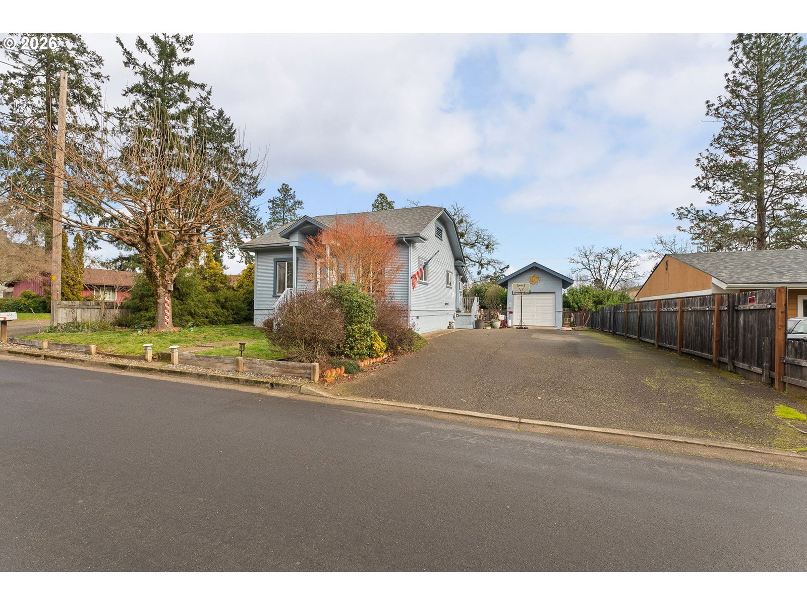 Primary listing photo, 419 W AGEE ST, Roseburg, OR, 97471