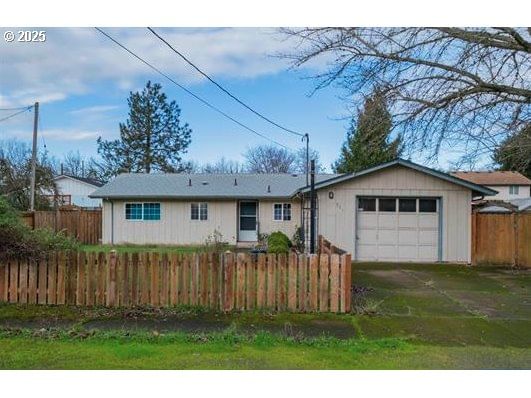 Listing photo 1 of 1