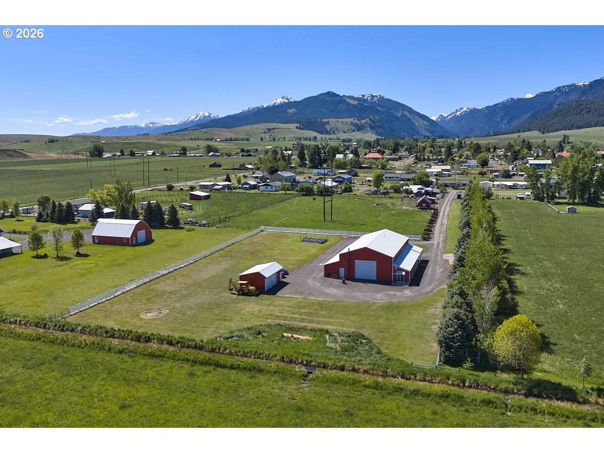 Listing photo 1 of 6