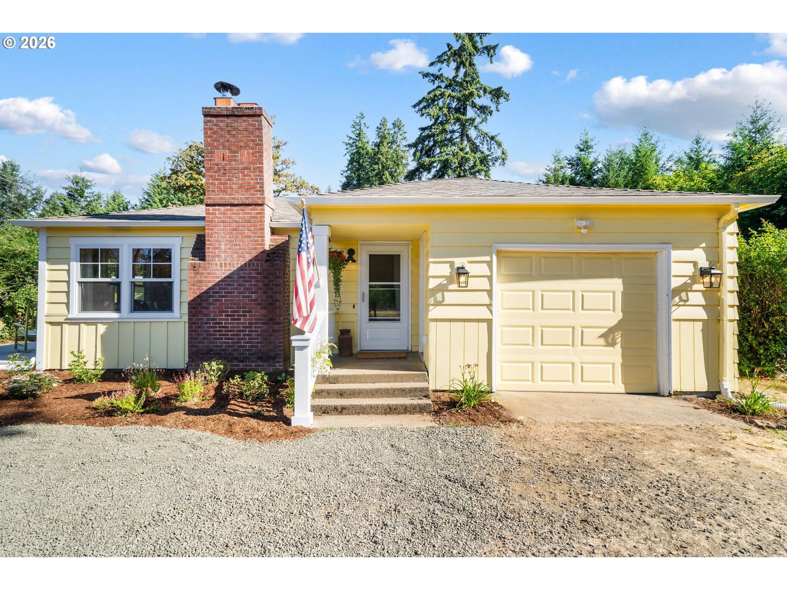 Listing photo 1 of 6