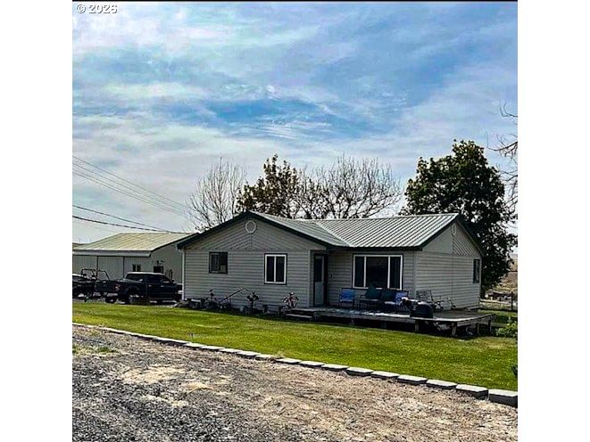 Listing photo 1 of 1