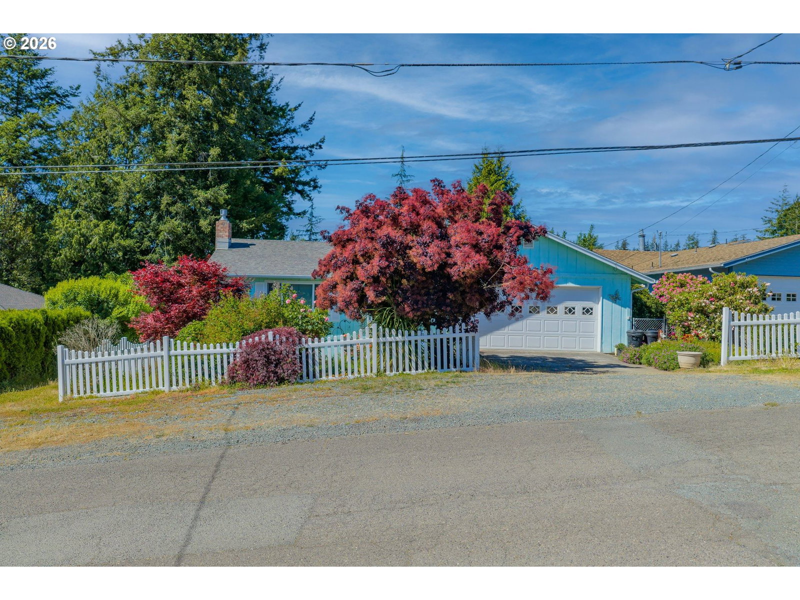 Listing photo 1 of 6