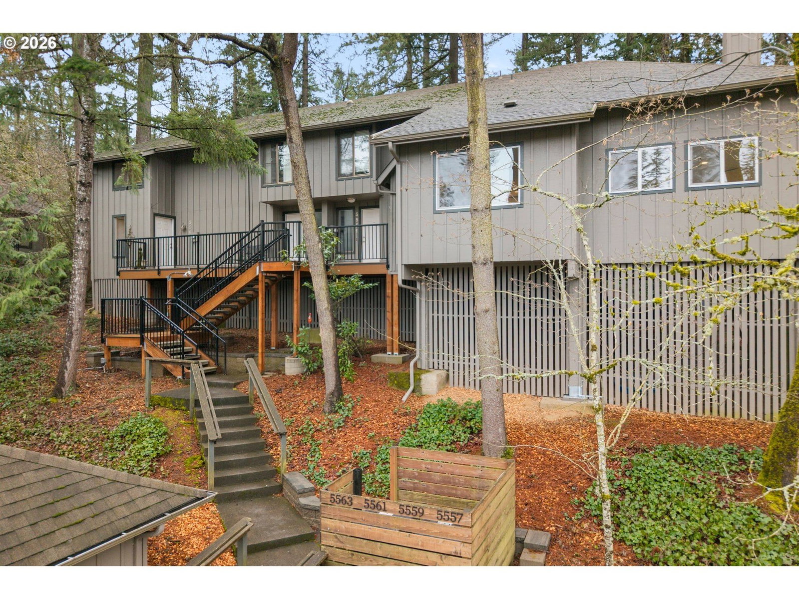 5563 SW MULTNOMAH BLVD