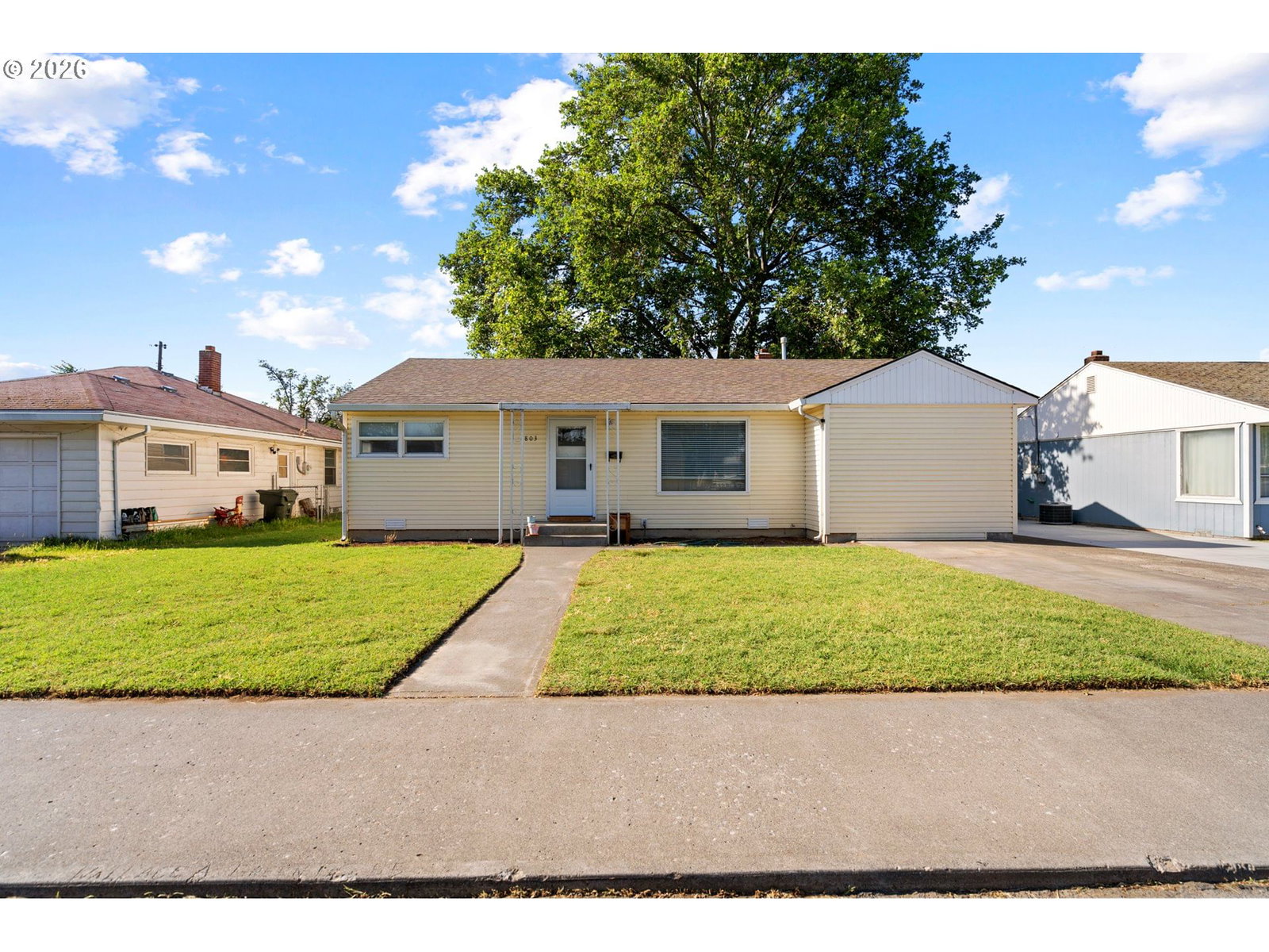 Listing photo 1 of 6