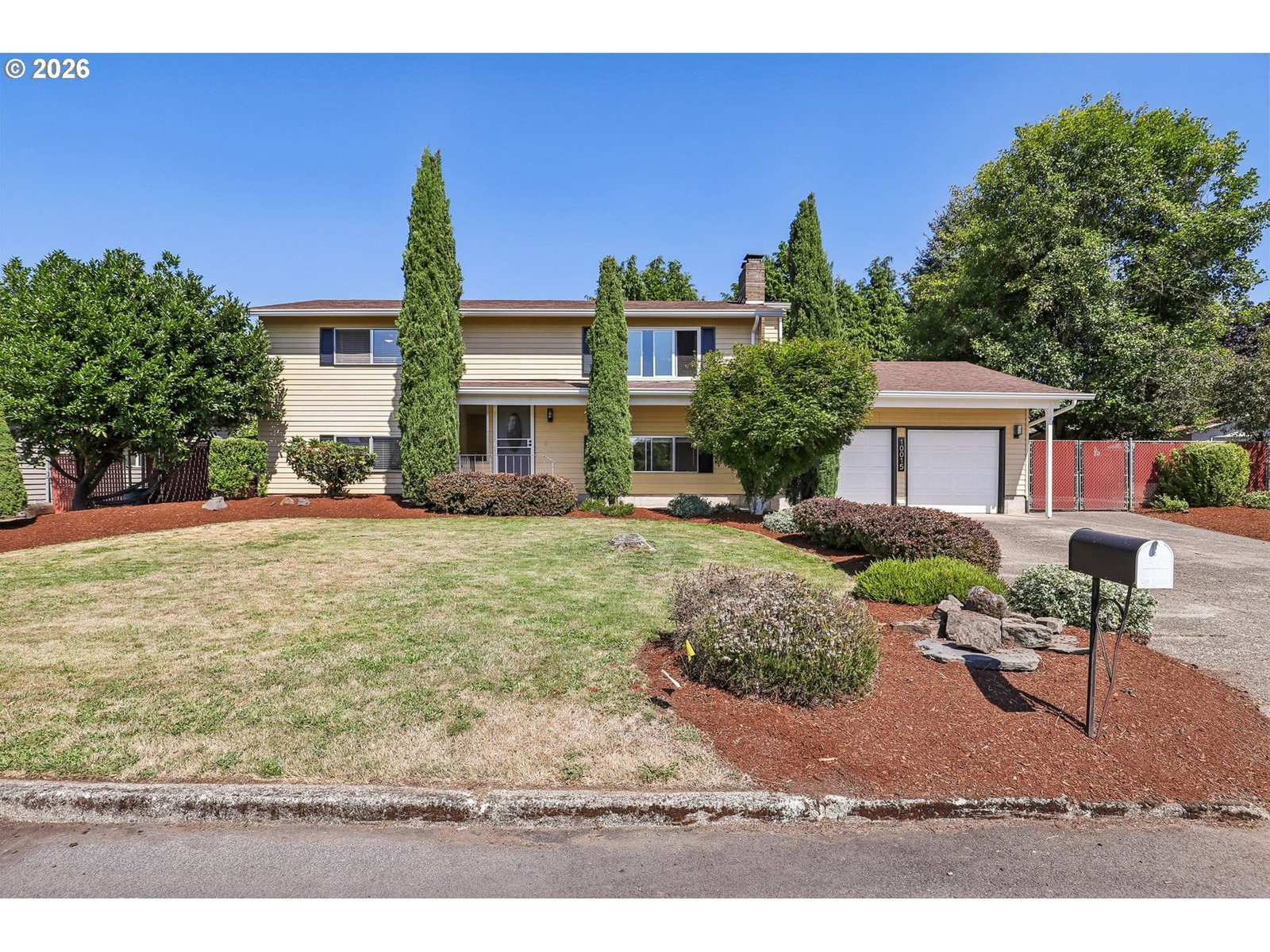 Listing photo 1 of 6