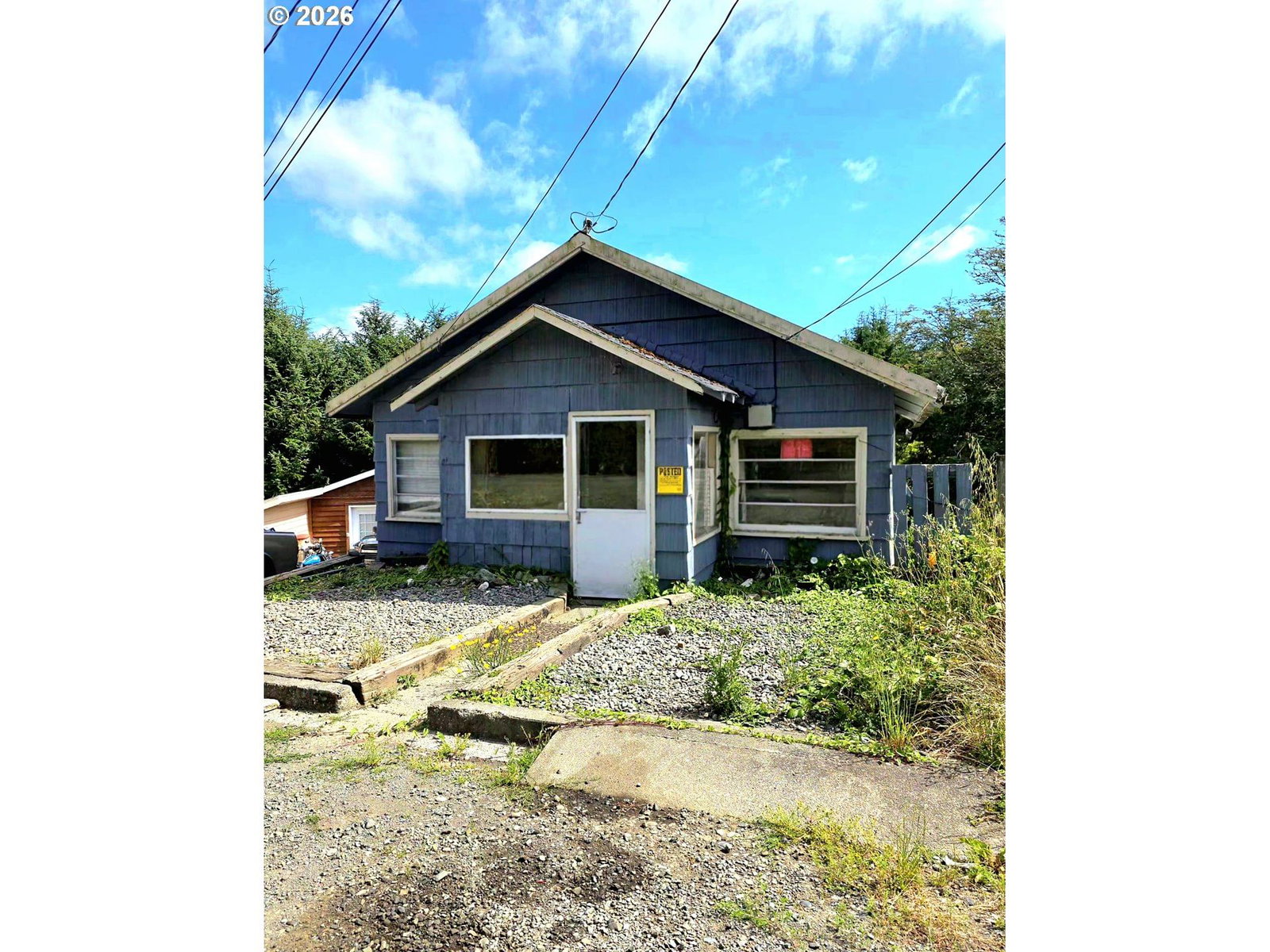 Listing photo 1 of 6