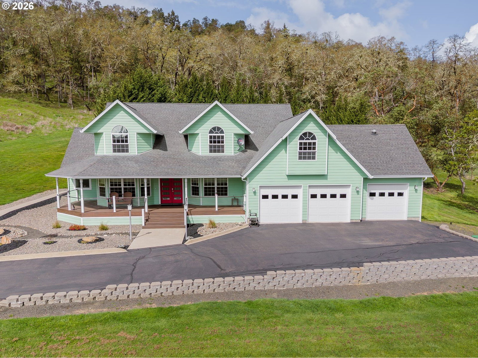 Primary listing photo, 6985 GARDEN VALLEY RD, Roseburg, OR, 97471