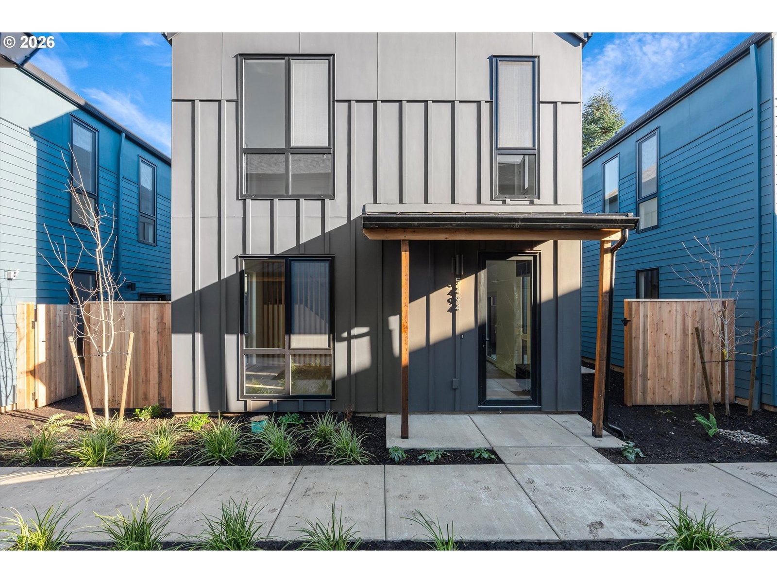 5494 SE Boise ST