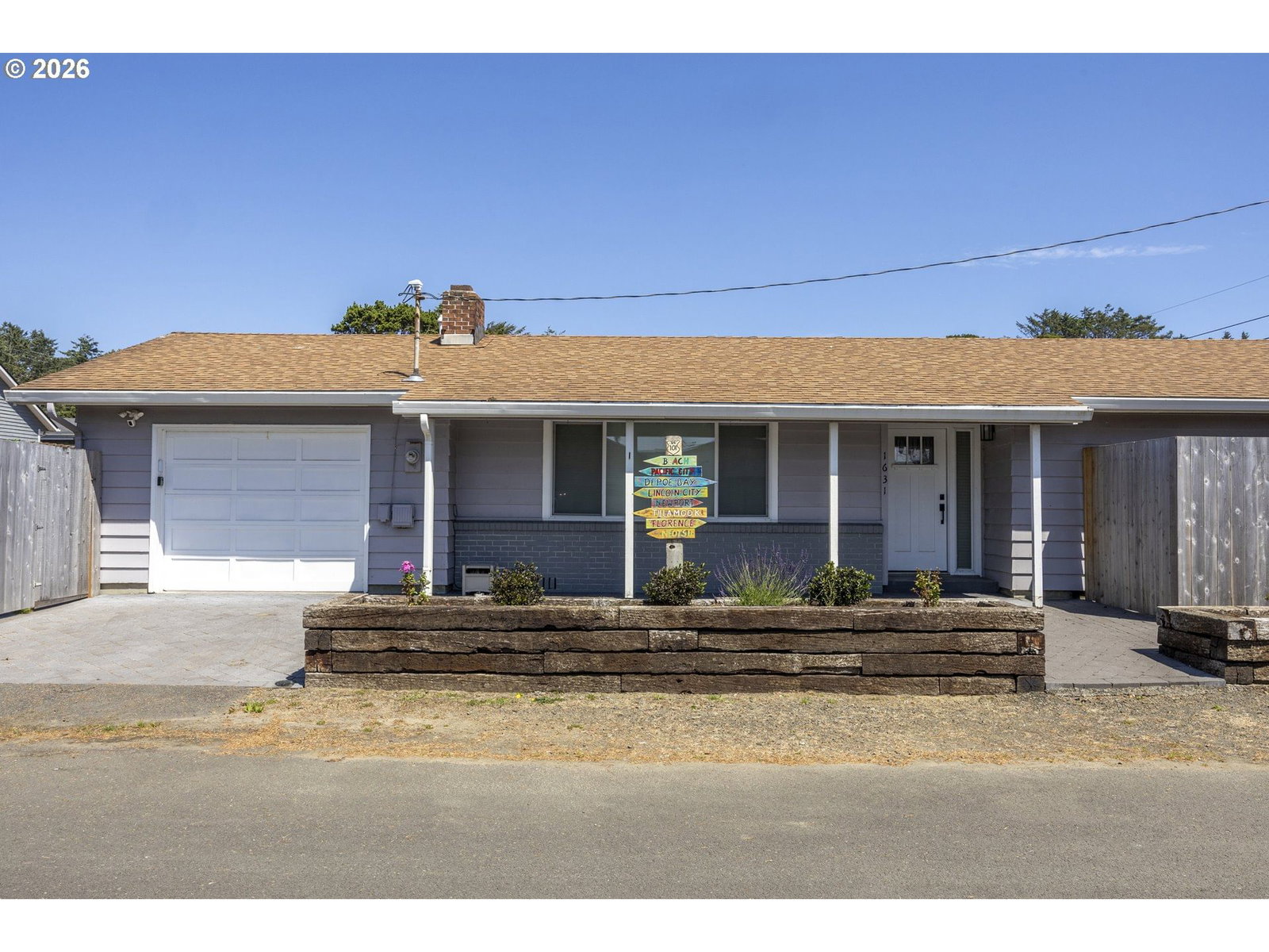 Listing photo 1 of 6