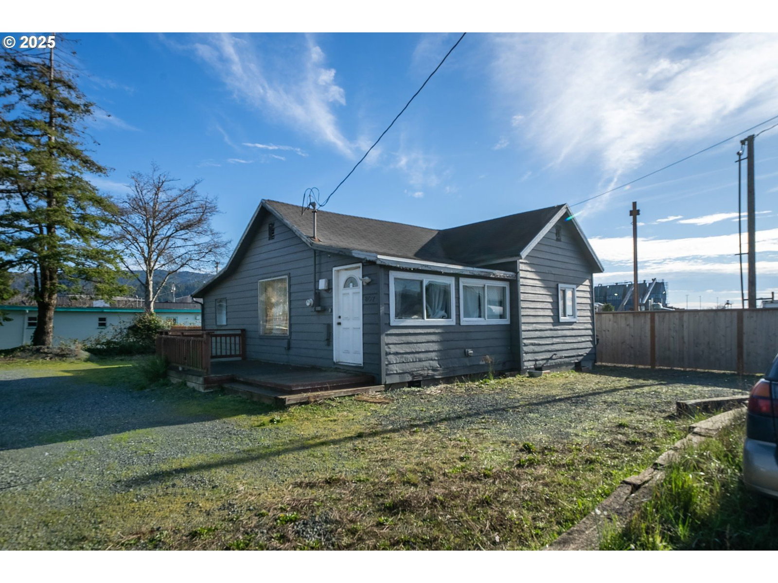Listing photo 1 of 1