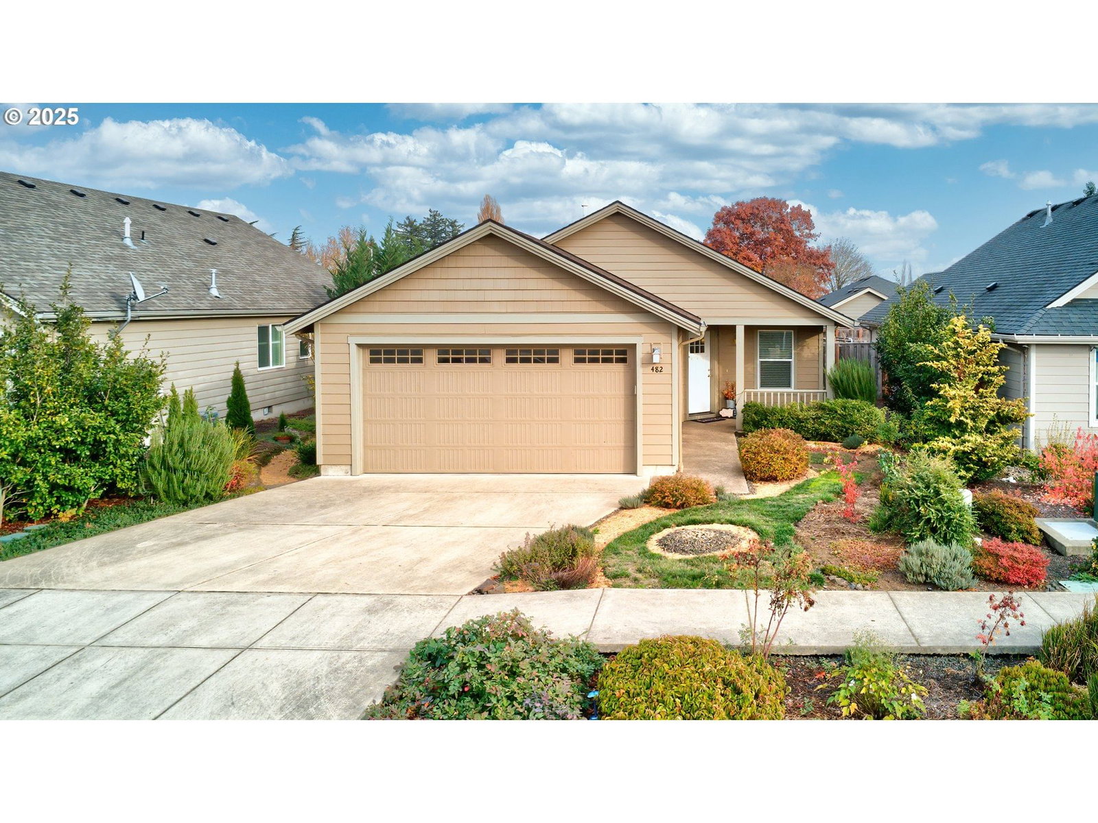 Primary listing photo, 482 SE ISENBERG ST, Dallas, OR, 97338