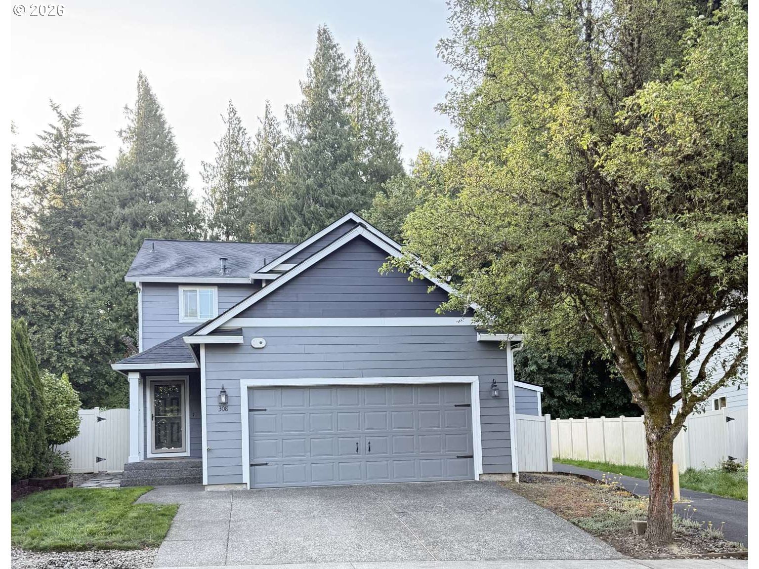 Listing photo 1 of 6