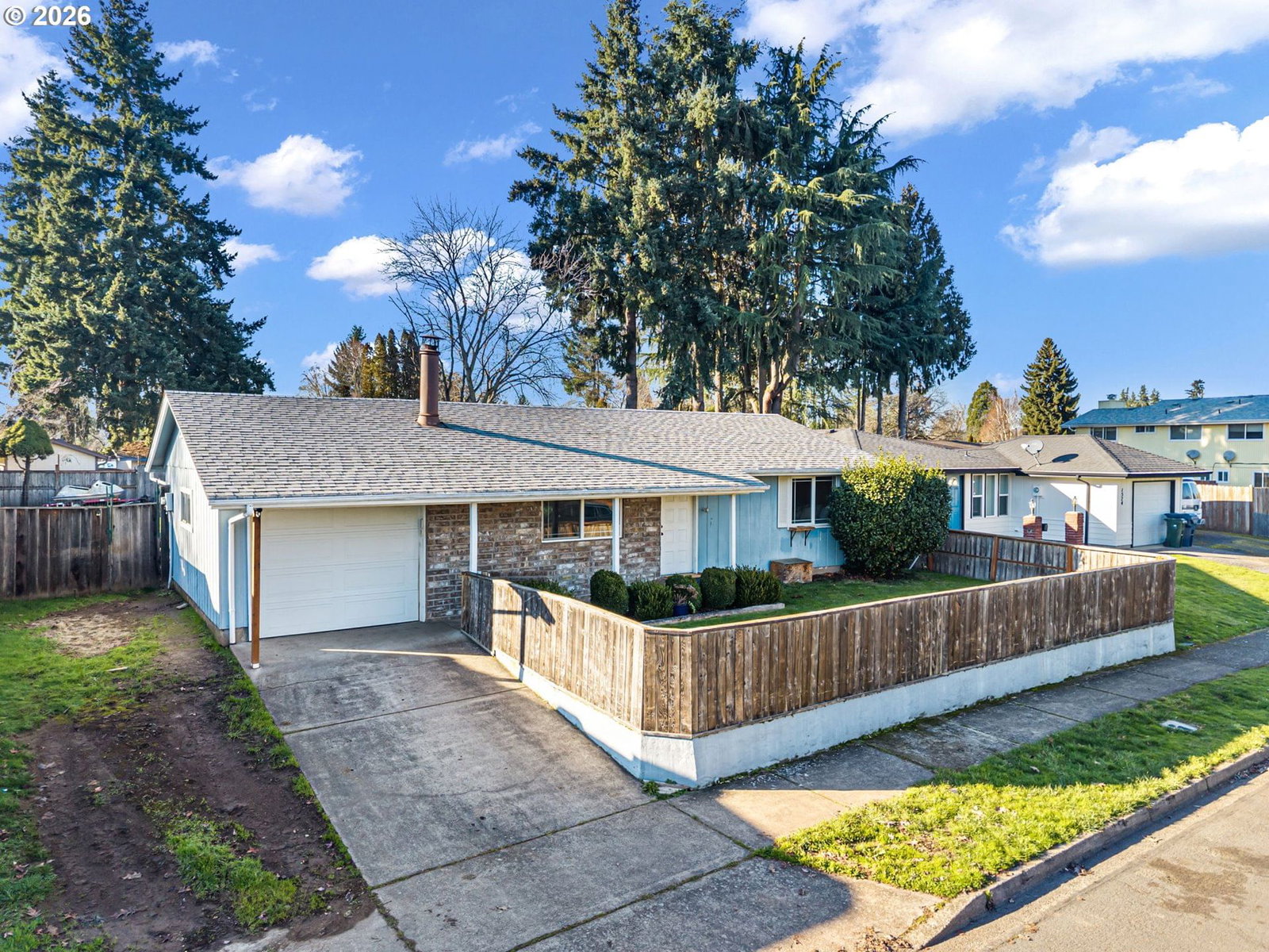 Primary listing photo, 1562 PHILIP ST, Eugene, OR, 97402